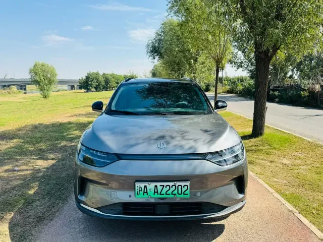 Leapmotor C11 — Фото автомобиля 2
