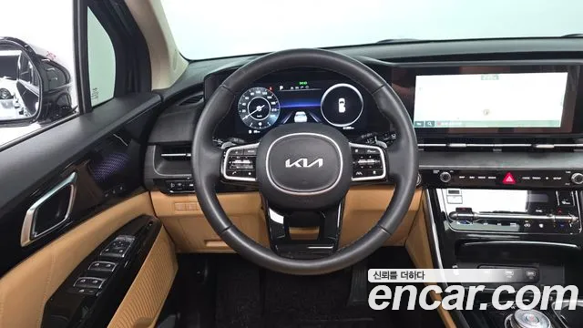 Kia Carnival Generation 4 — Фото автомобиля 12