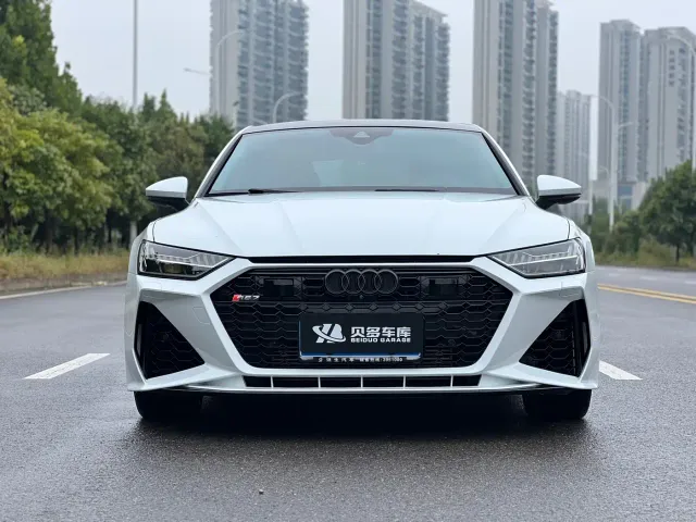 Audi A7 — Фото автомобиля 2