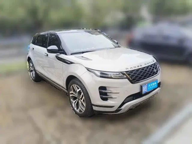 Land Rover Range Rover Evoque — Фото автомобиля 3