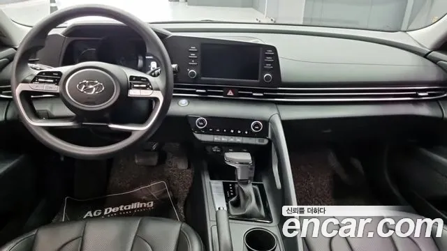 Hyundai AVANTE Avante (CN7) 1.6 LPi (Для проката) — Фото автомобиля 9