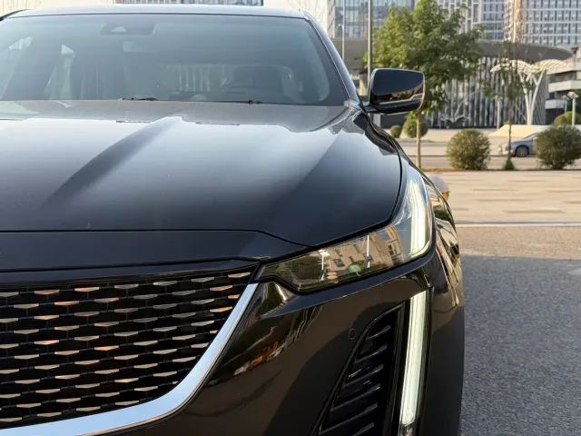 Cadillac CT5 — Фото автомобиля 4