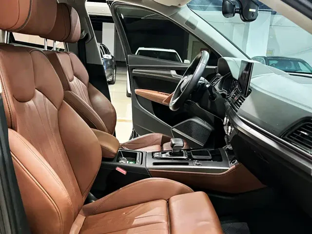 Audi Q5L — Фото автомобиля 8