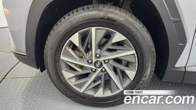 Hyundai Tucson Tucson (NX4) Дизель 2.0 4WD — Фото автомобиля 5