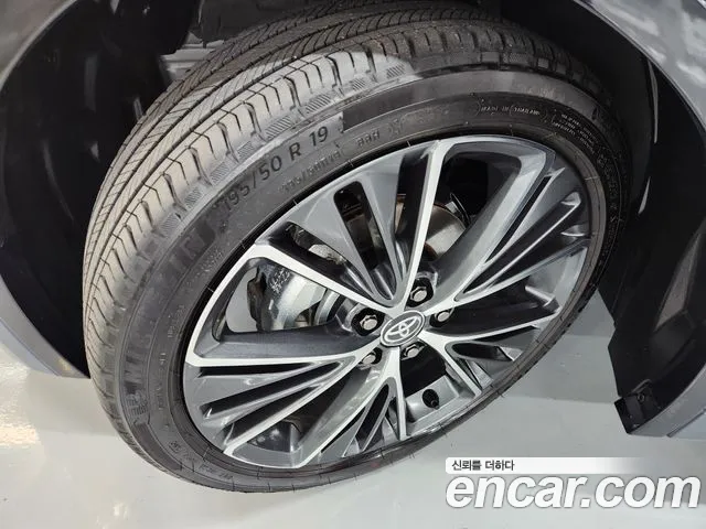 Toyota Prius — Фото автомобиля 5