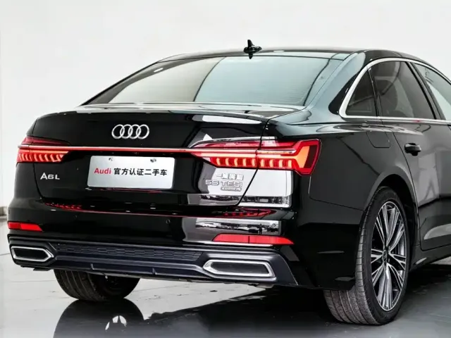 Audi A6L — Фото автомобиля 23