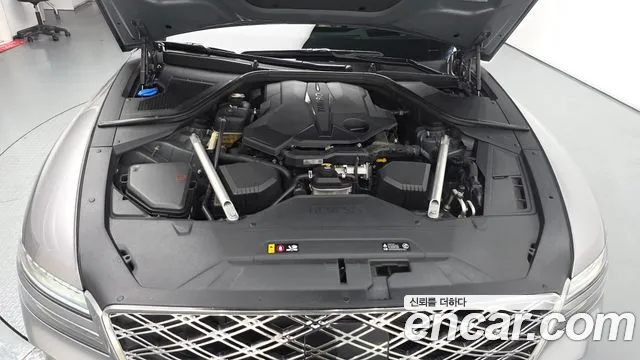 Genesis G80 Бензин 3.5 турбо AWD — Фото автомобиля 4
