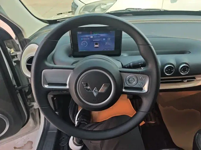 Wuling Bingo — Фото автомобиля 6