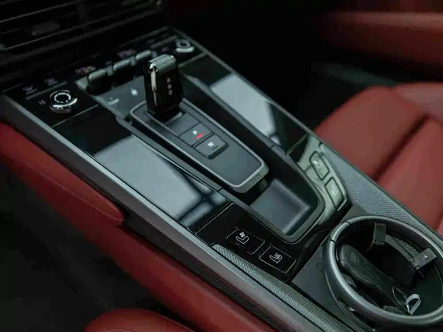 Porsche 911 — Фото автомобиля 14