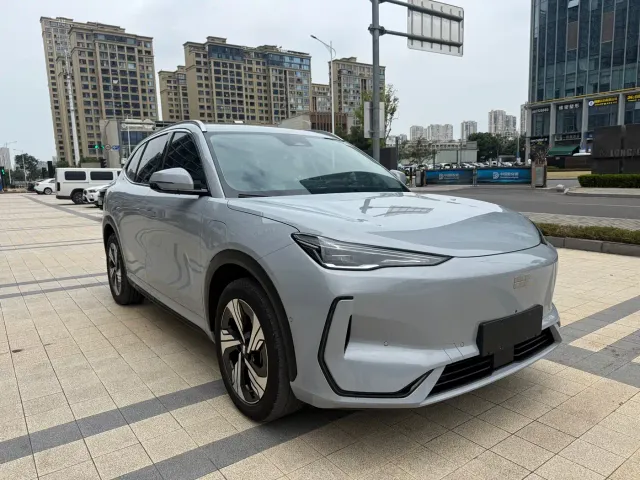 Geely Galaxy E5 — Фото автомобиля 3