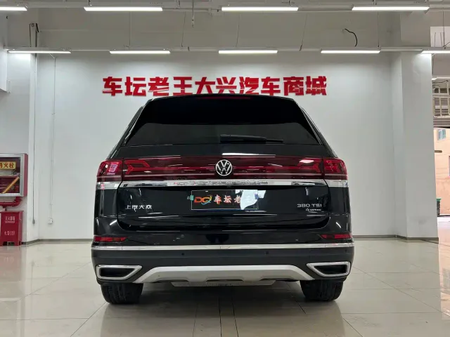Volkswagen Teramont — Фото автомобиля 17