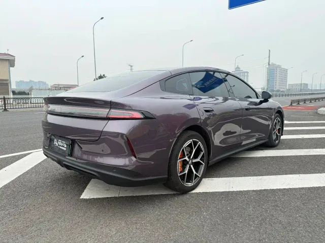 Changan Qiyuan A06 — Фото автомобиля 4