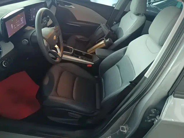 Chevrolet Monza — Фото автомобиля 14