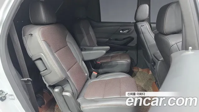 ChevroletGMDaewoo Traverse Traverse 3.6 AWD High Country — Фото автомобиля 12
