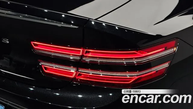 Genesis G80 RG3 — Фото автомобиля 8
