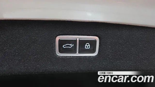 Genesis G90 Бензин 3.5 турбо AWD — Фото автомобиля 20