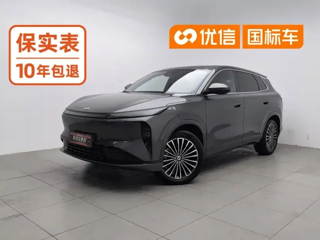 Фотография автомобиля — Dongfeng Aeolus L8