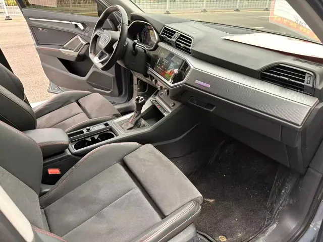 Audi Q3 — Фото автомобиля 7