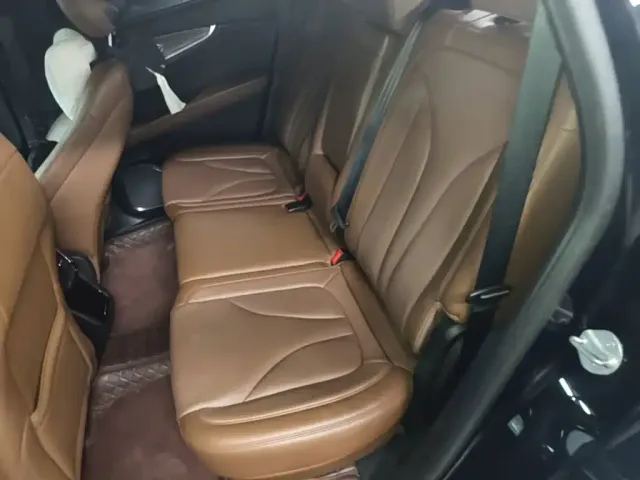 Lincoln Nautilus 2021 2.0T AWD Elegance Edition — Фото автомобиля 16