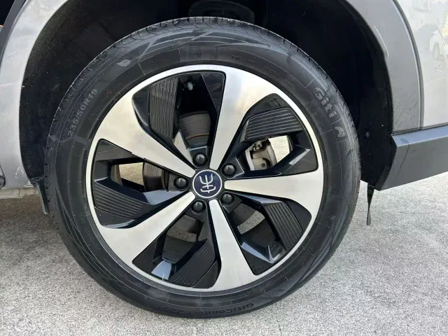 BYD Song PLUS — Фото автомобиля 19