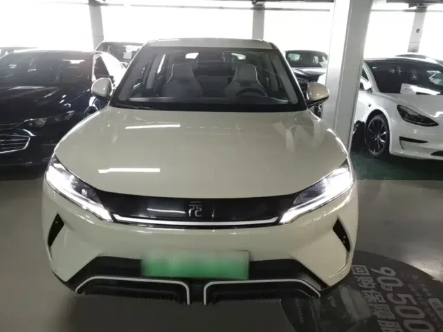 BYD Yuan UP — Фото автомобиля 2