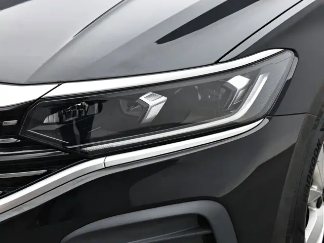Volkswagen Passat — Фото автомобиля 17