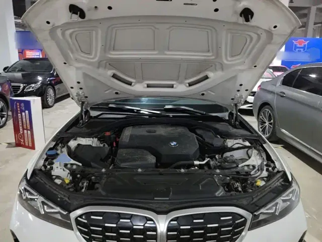 BMW 3 Series — Фото автомобиля 19