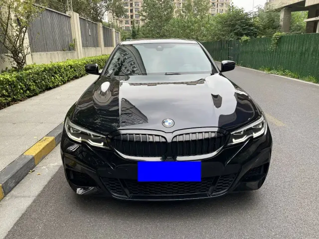 BMW 3 Series — Фото автомобиля 2