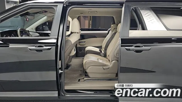 Kia Canival Carnival 4 поколение Дизель 9 мест Prestige — Фото автомобиля 12