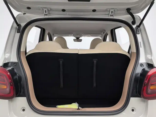 Wuling Hongguang Mini EV — Фото автомобиля 16