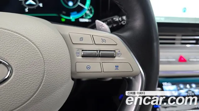 Hyundai Grandeur (New) Hybrid — Фото автомобиля 15