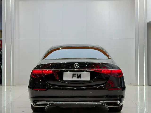 Mercedes-Benz S-Class — Фото автомобиля 11