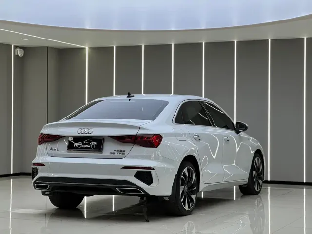 Audi A3 — Фото автомобиля 16