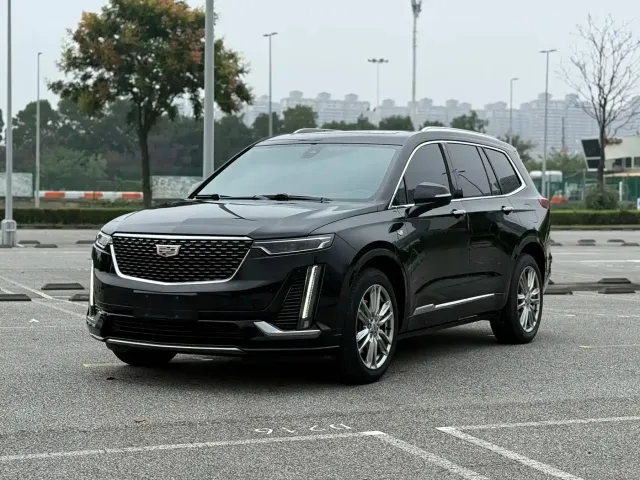 Cadillac Cadillac XT6 2022 2.0T 6-Seater 4WD Luxury 120th Anniversary Limited Edition — Фото автомобиля 2