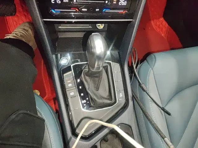 Volkswagen Tharu — Фото автомобиля 6