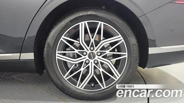 Genesis G90 RS4 — Фото автомобиля 6