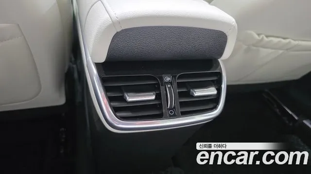 Hyundai Grandeur New — Фото автомобиля 29