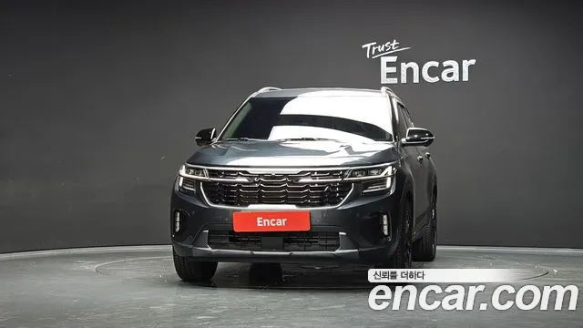 Kia Seltos Новый Seltos Бензин 2.0 2WD — Фото автомобиля 3