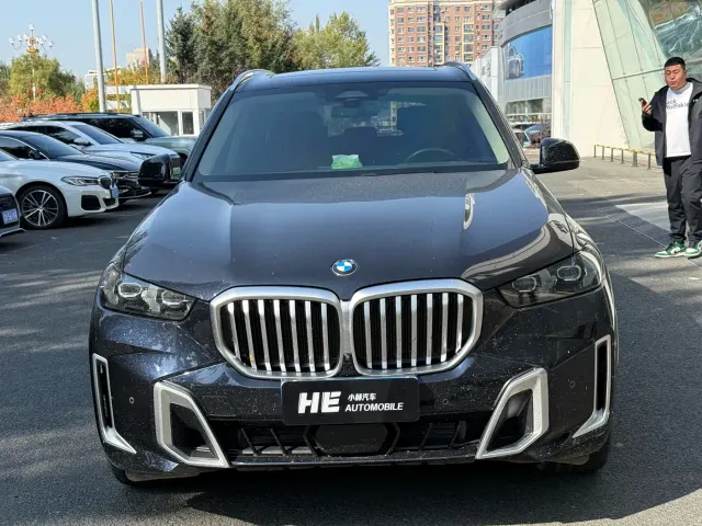 BMW X5 — Фото автомобиля 2