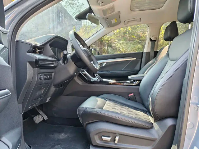 Wuling Asta — Фото автомобиля 9
