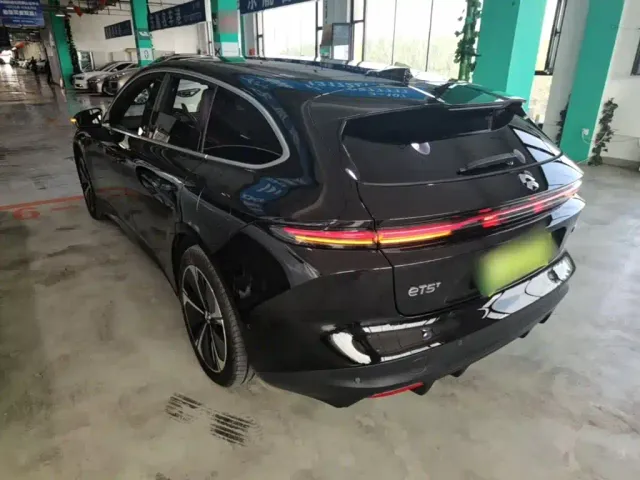 Nio ET5 Touring — Фото автомобиля 4