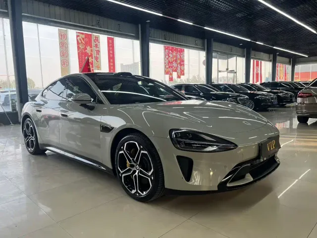 Xiaomi SU7 — Фото автомобиля 8