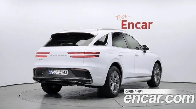 Genesis GV70 — Фото автомобиля 2