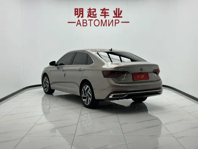 Volkswagen Sagitar — Фото автомобиля 7