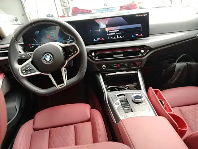 BMW i3 — Фото автомобиля 9