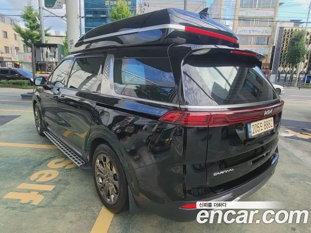 Kia Carnival — Фото автомобиля 8