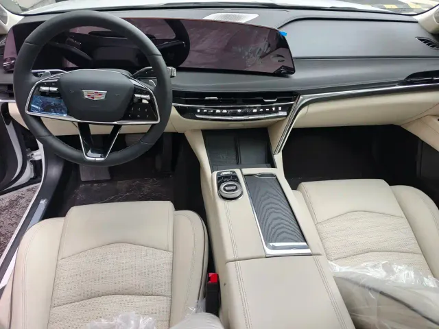 Cadillac CT6 — Фото автомобиля 5