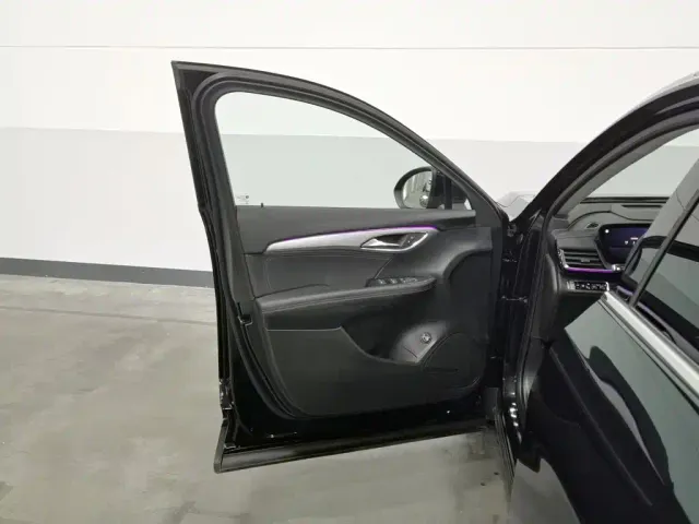 Buick Envision Plus — Фото автомобиля 8