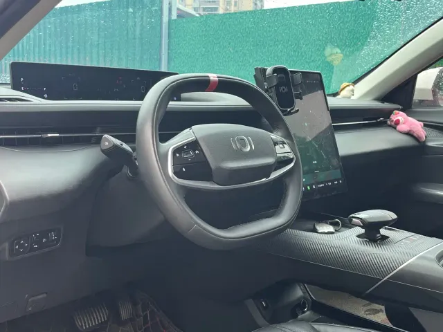 Changan Qiyuan A05 — Фото автомобиля 7