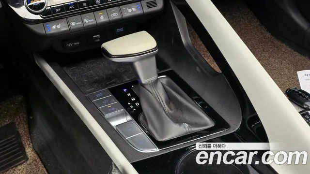 Hyundai AVANTE Avante (CN7) — Фото автомобиля 9
